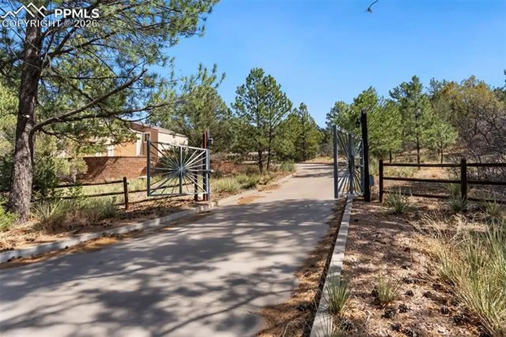 11545 Calle Corvo Na Colorado Springs CO 80926