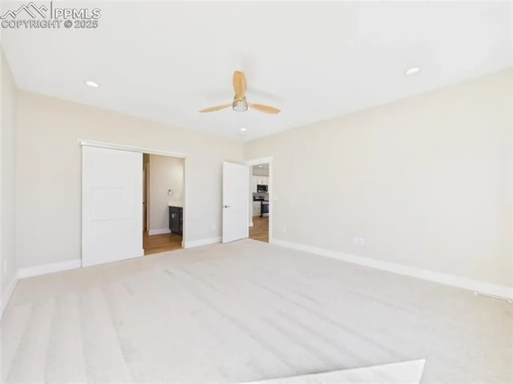 1316 Tierra Berienda Na Pueblo CO 81008