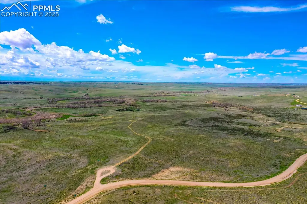 21058 Way Of Peace Na Deer Trail CO 80105
