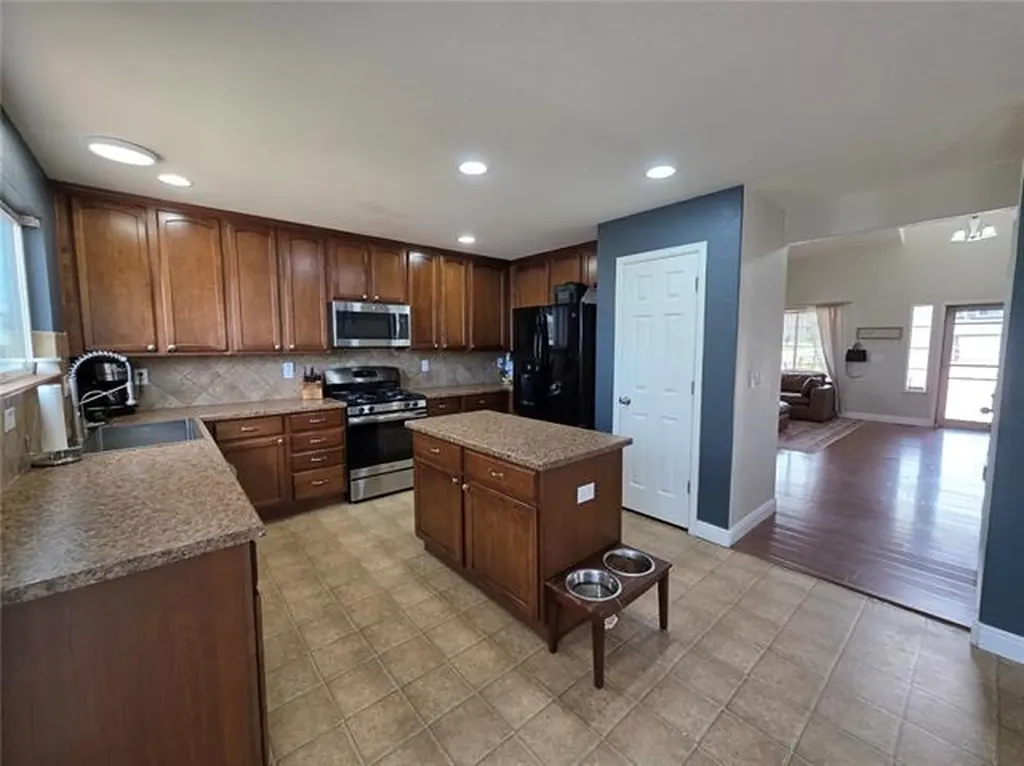 8807 Silver Glen Drive Fountain CO 80817