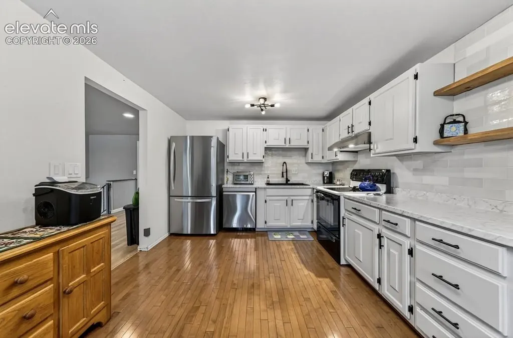 2071 Calle Fontana Na Fountain CO 80817