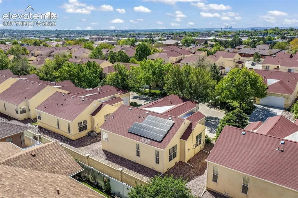 1807 Paseo Del Tesoro Na Pueblo CO 81008