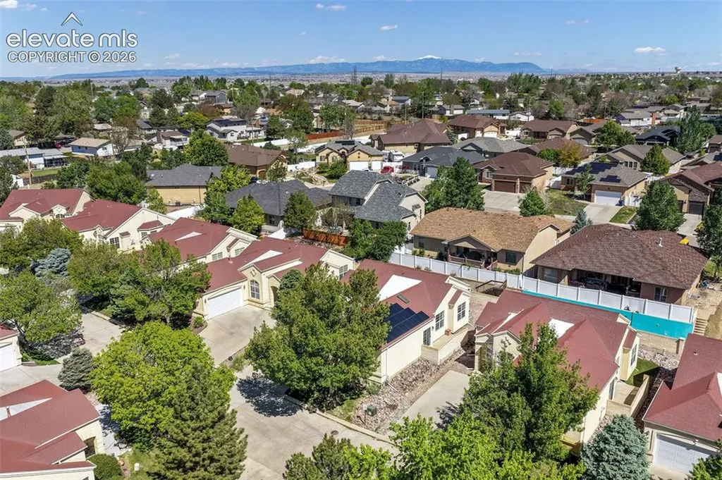 1807 Paseo Del Tesoro Na Pueblo CO 81008