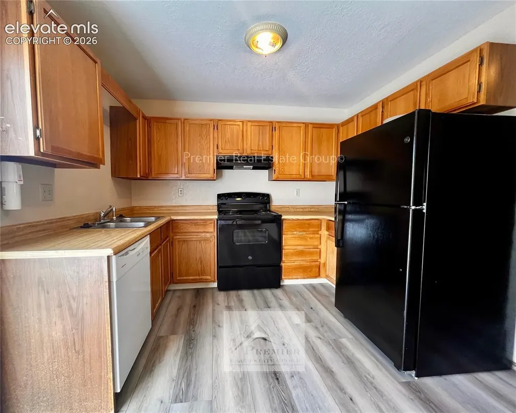 2126 Boston Terrace Colorado Springs CO 80904