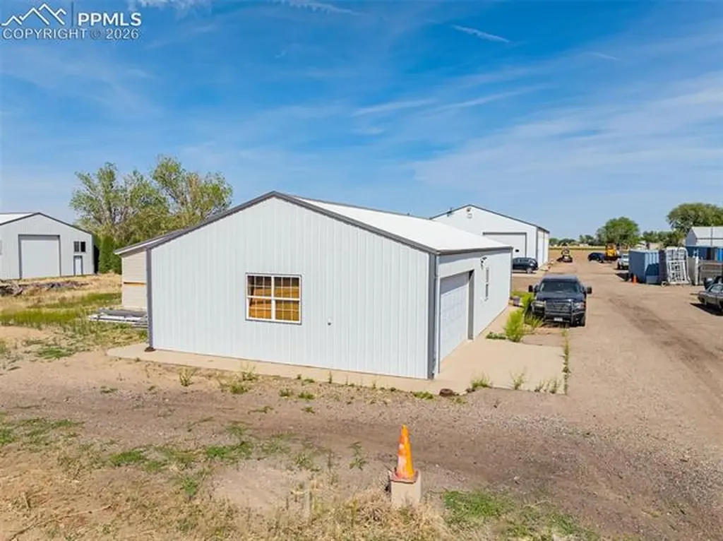 867 28th Lane Pueblo CO 81006
