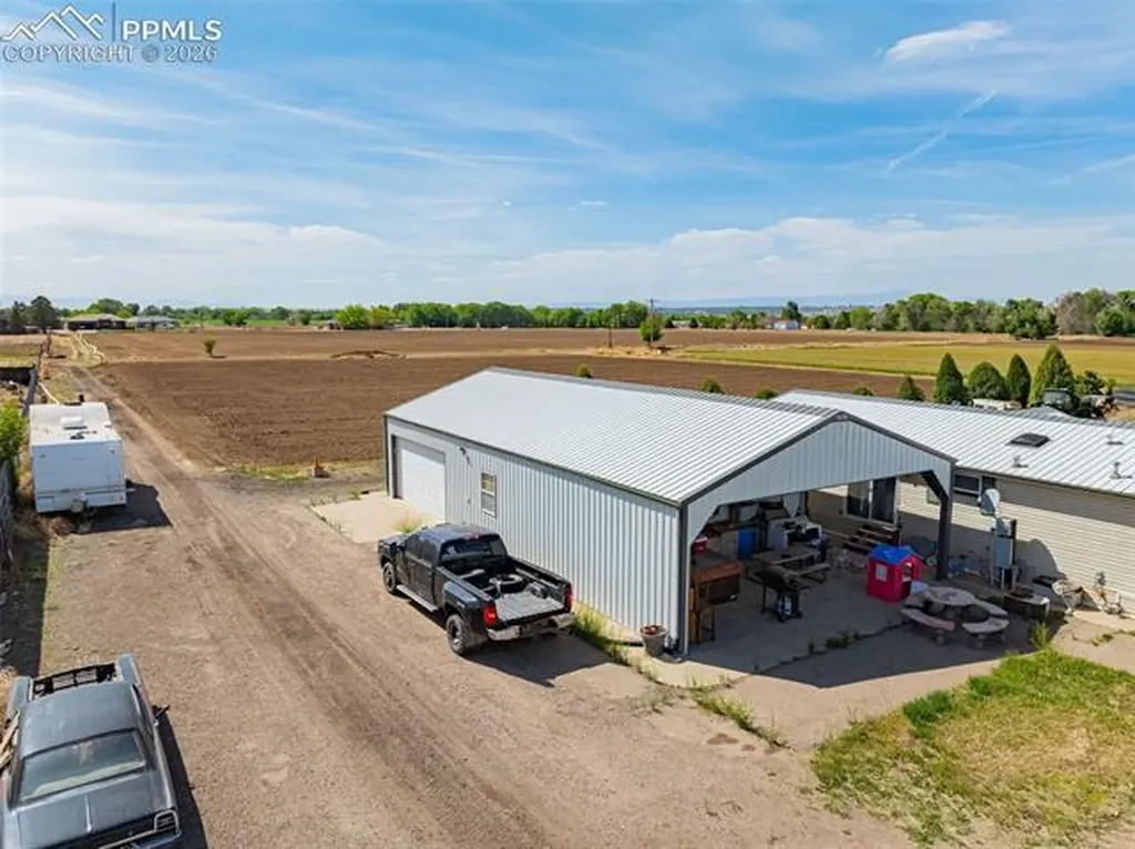 867 28th Lane Pueblo CO 81006