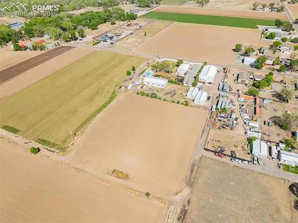 867 28th Lane Pueblo CO 81006