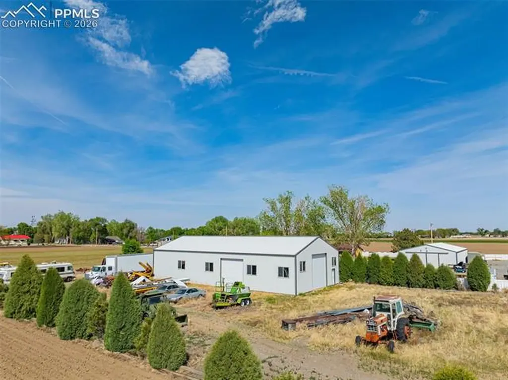 867 28th Lane Pueblo CO 81006