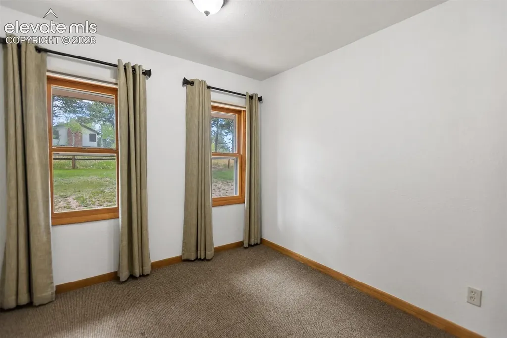 42 Bluebird Hill Na Woodland Park CO 80863