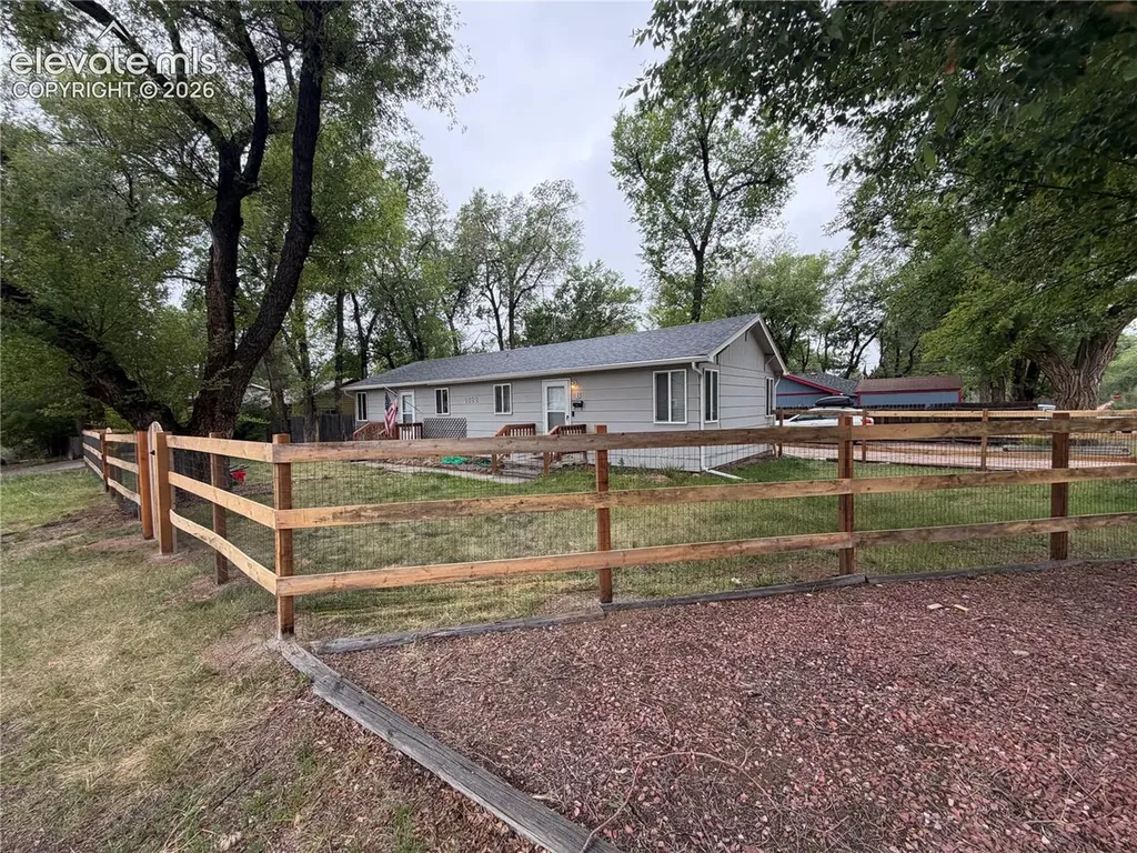 2522 Beacon Street Colorado Springs CO 80907