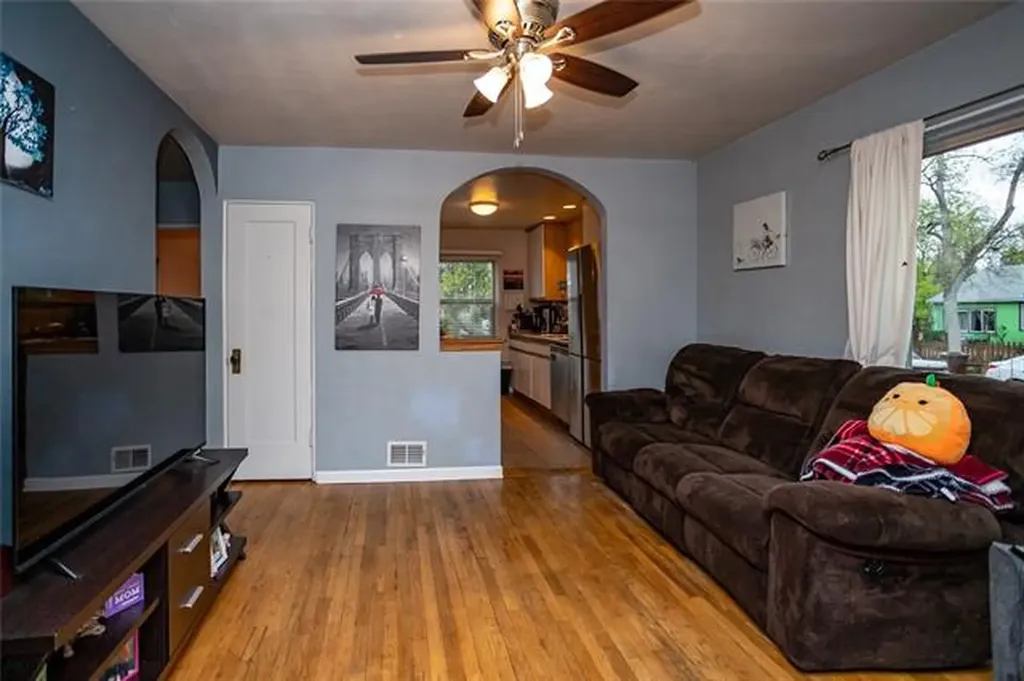 922 E High Street Colorado Springs CO 80903