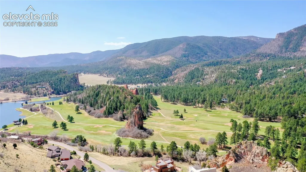 4500 Sentinel Rock Na Larkspur CO 80118