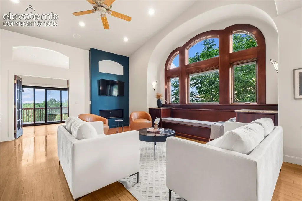 50 Aberdeen Bluff Na Pueblo CO 81004