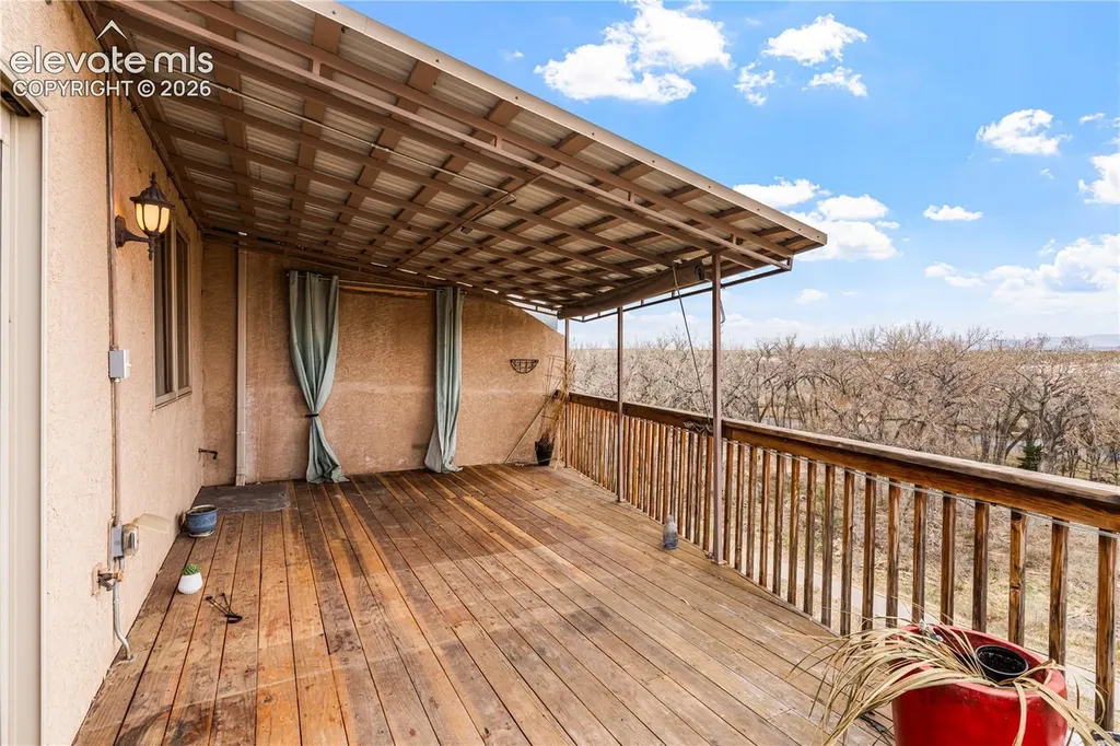 50 Aberdeen Bluff Na Pueblo CO 81004