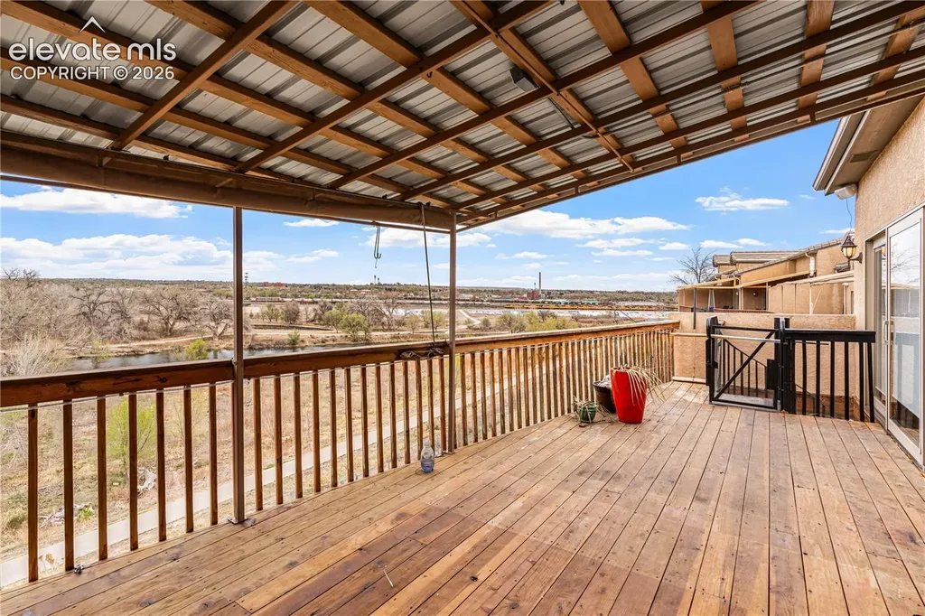 50 Aberdeen Bluff Na Pueblo CO 81004