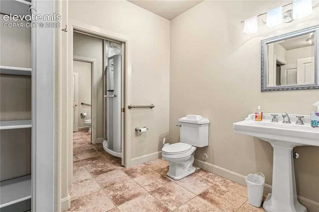 50 Aberdeen Bluff Na Pueblo CO 81004