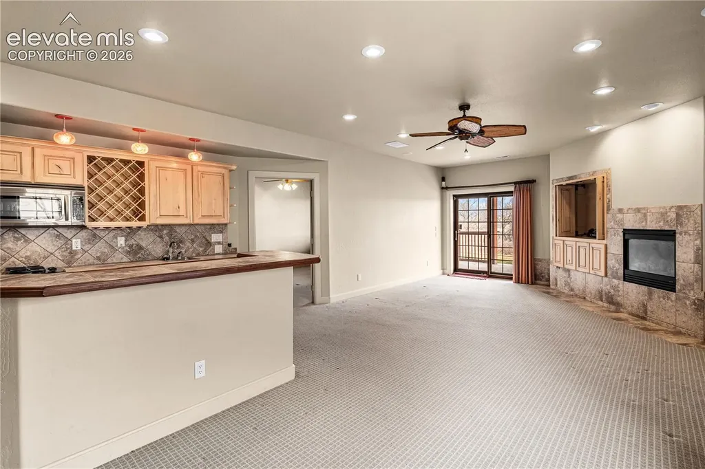 50 Aberdeen Bluff Na Pueblo CO 81004