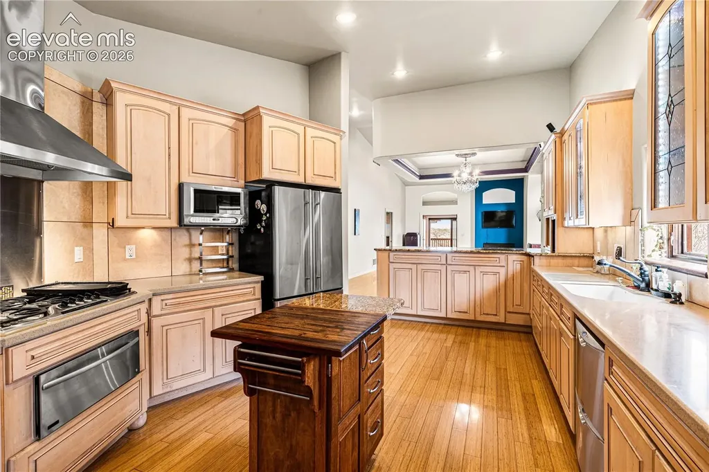 50 Aberdeen Bluff Na Pueblo CO 81004