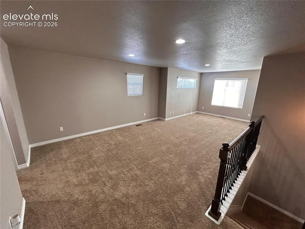 7118 Dutch Loop Colorado Springs CO 80925