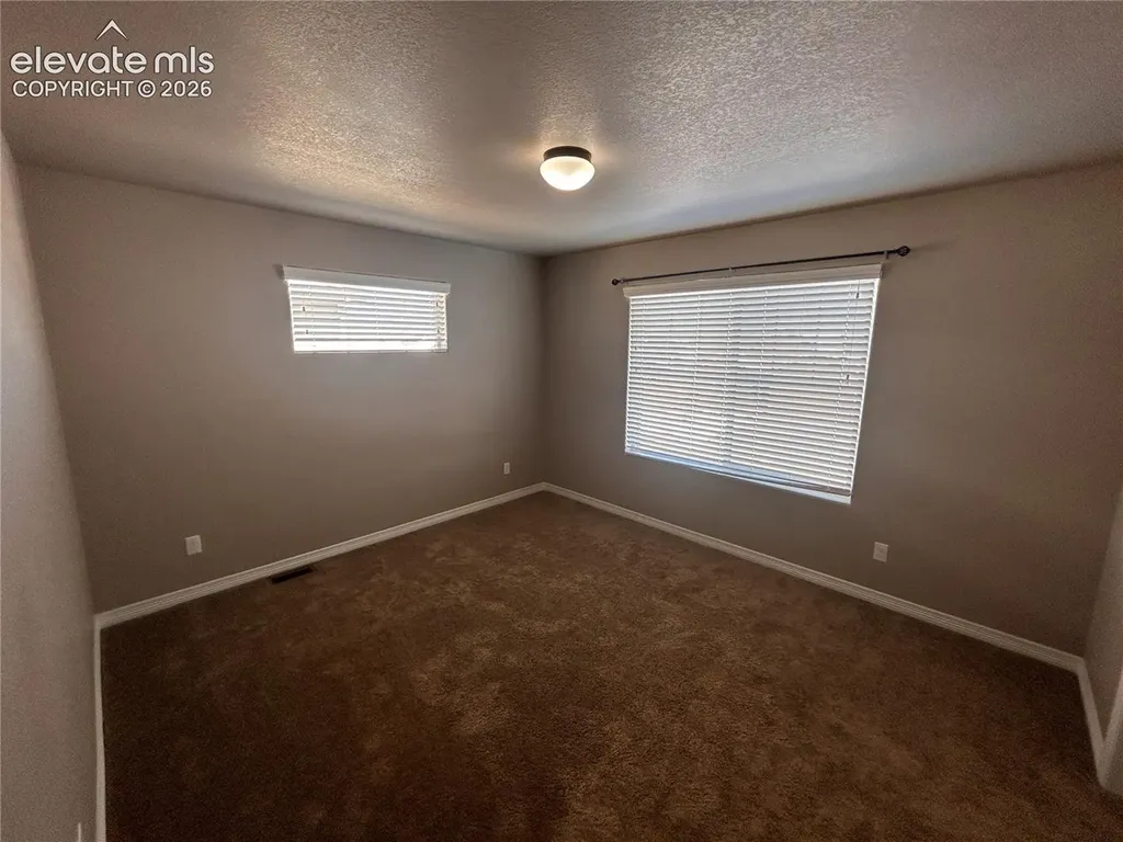 7118 Dutch Loop Colorado Springs CO 80925