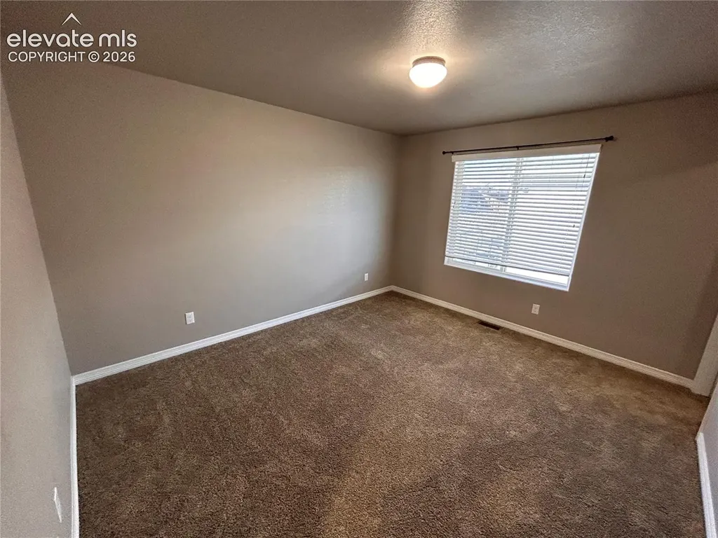 7118 Dutch Loop Colorado Springs CO 80925