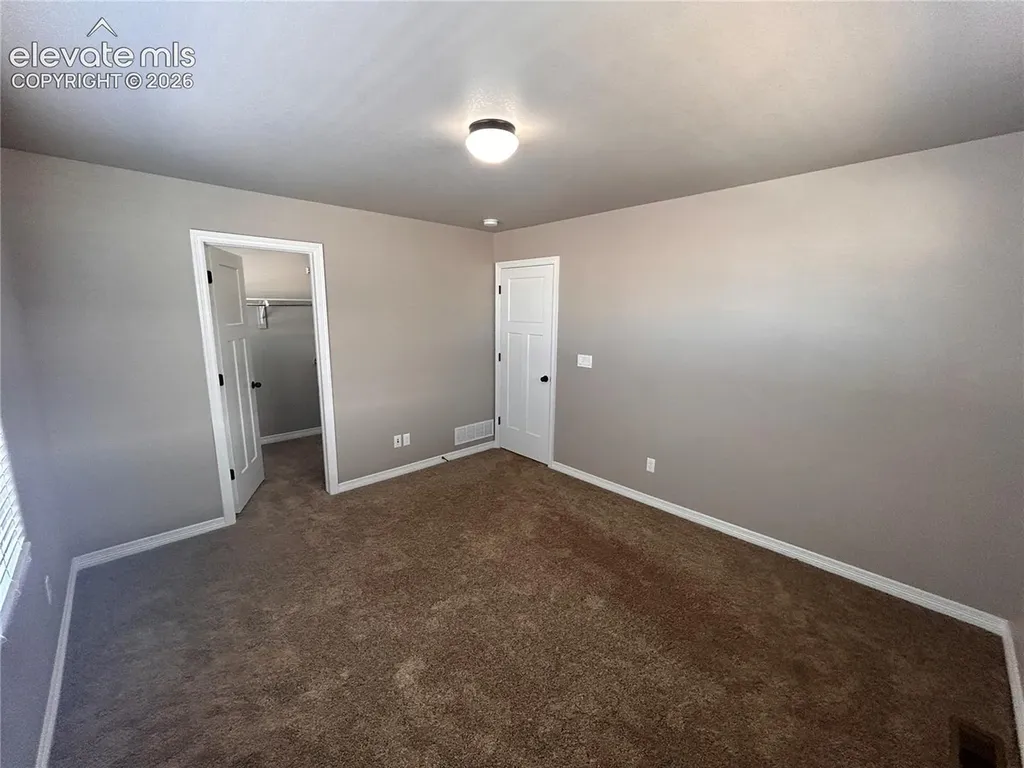 7118 Dutch Loop Colorado Springs CO 80925
