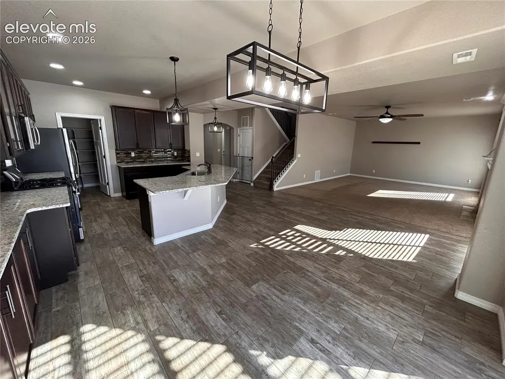 7118 Dutch Loop Colorado Springs CO 80925