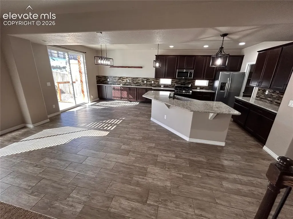 7118 Dutch Loop Colorado Springs CO 80925