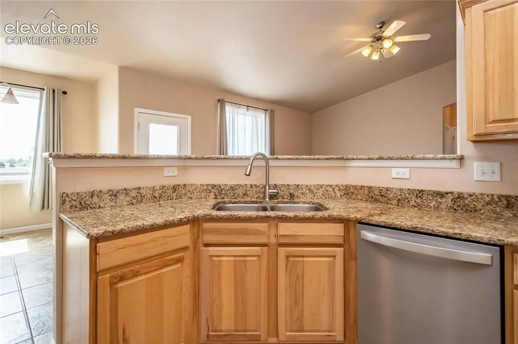 440 S Avenida Del Oro E Na Pueblo West CO 81007