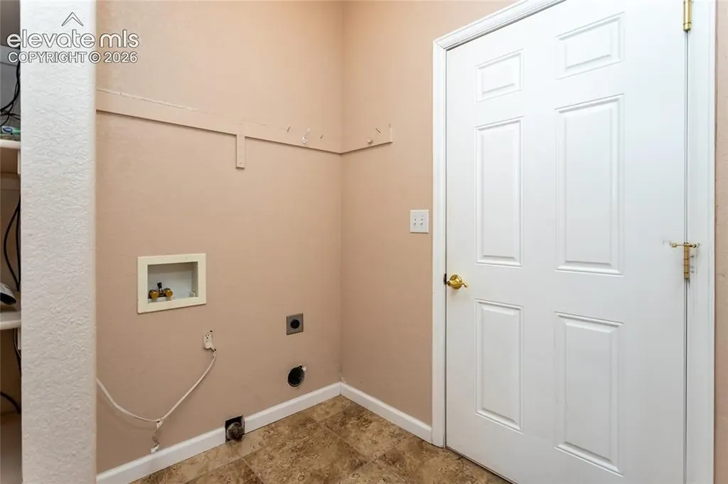 440 S Avenida Del Oro E Na Pueblo West CO 81007