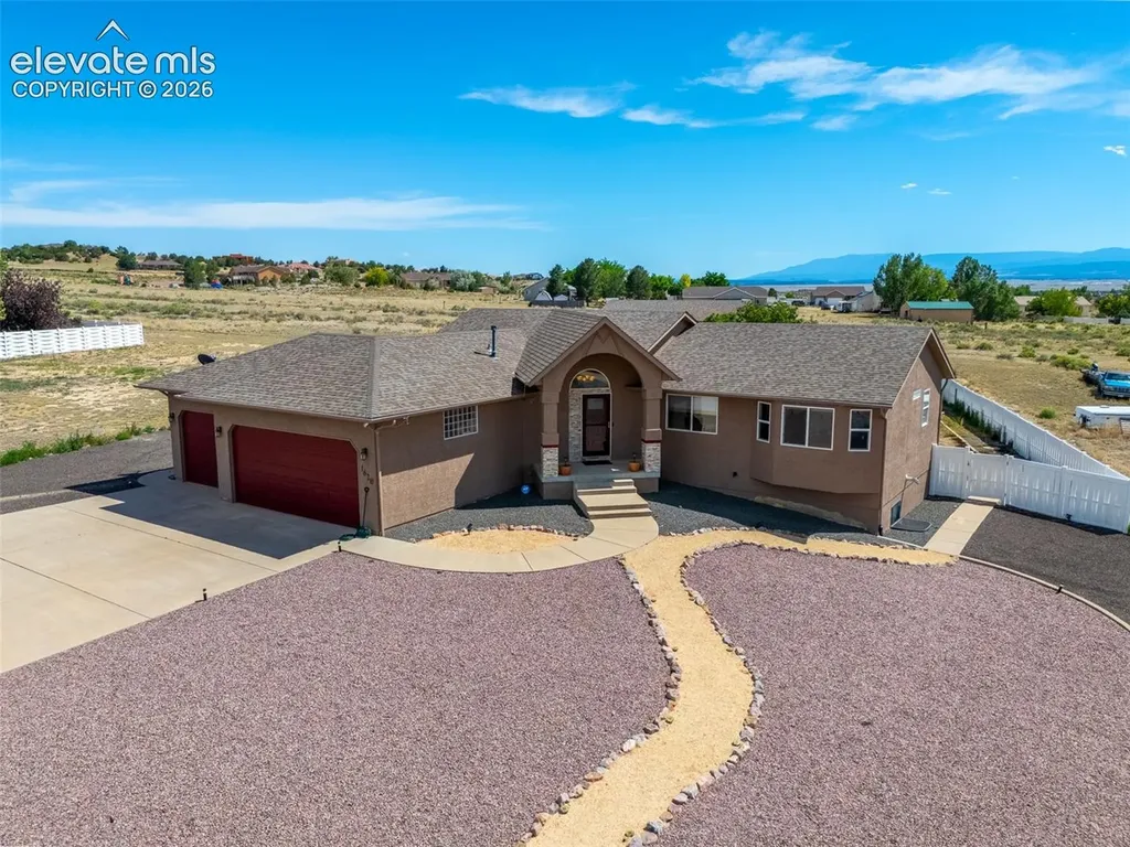 1620 W Camino De Los Ranchos Na Pueblo West CO 81007