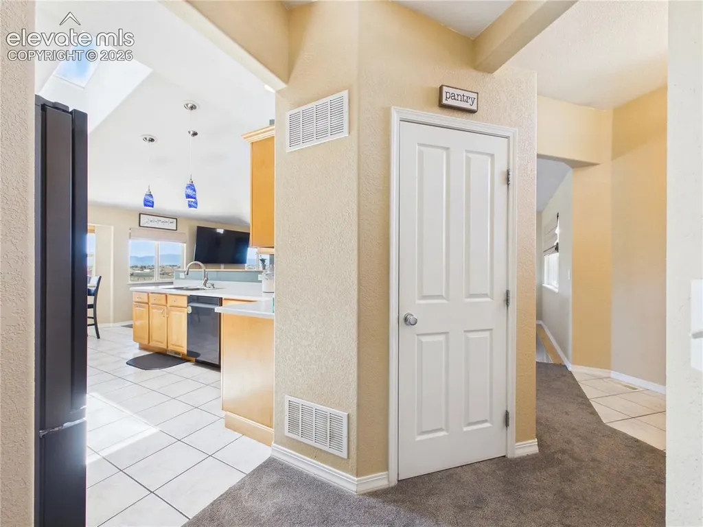 1620 W Camino De Los Ranchos Na Pueblo West CO 81007