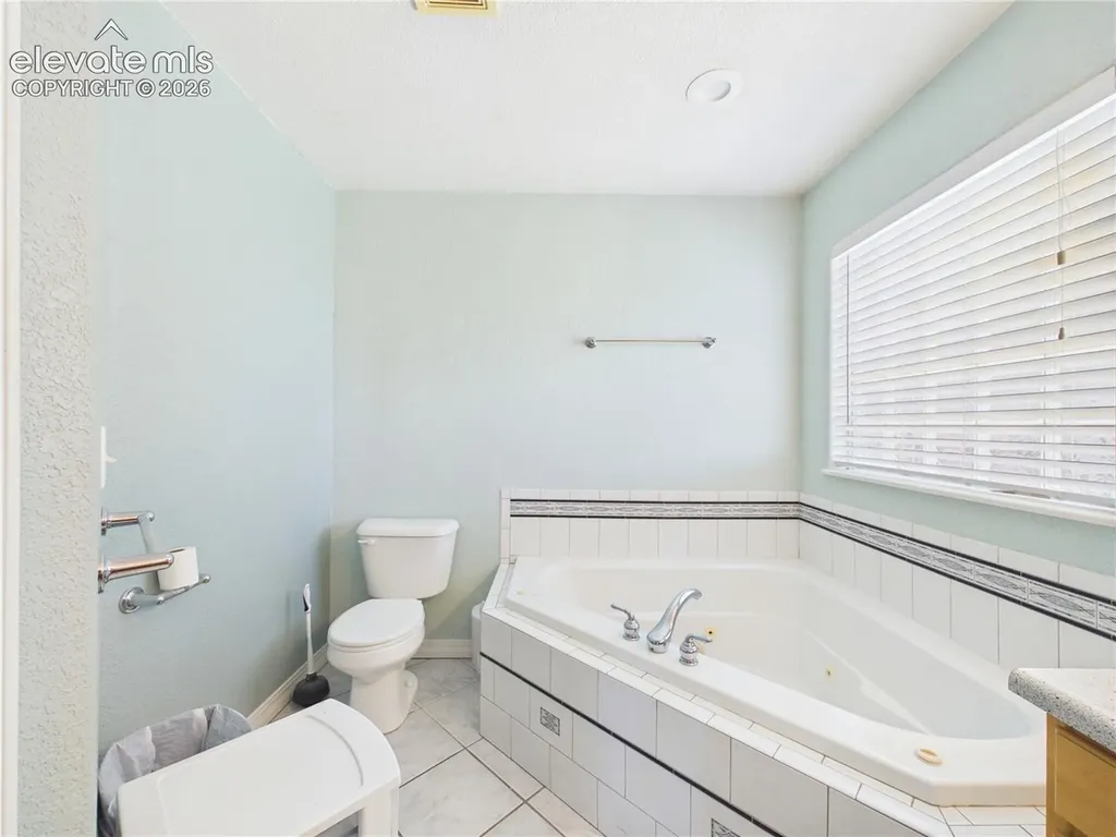1620 W Camino De Los Ranchos Na Pueblo West CO 81007