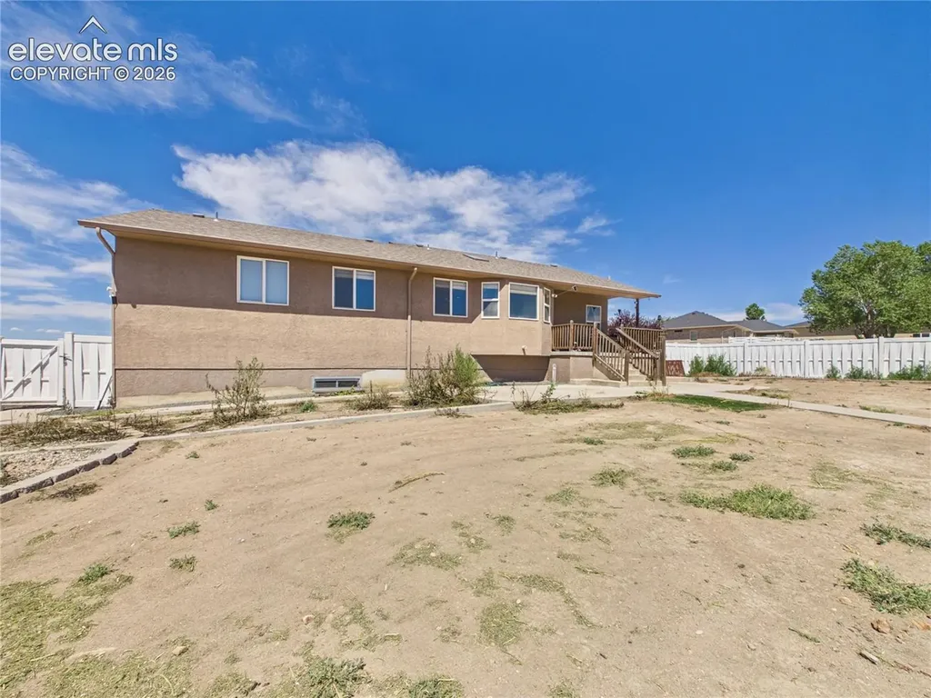 1620 W Camino De Los Ranchos Na Pueblo West CO 81007