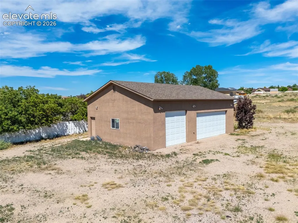 1620 W Camino De Los Ranchos Na Pueblo West CO 81007