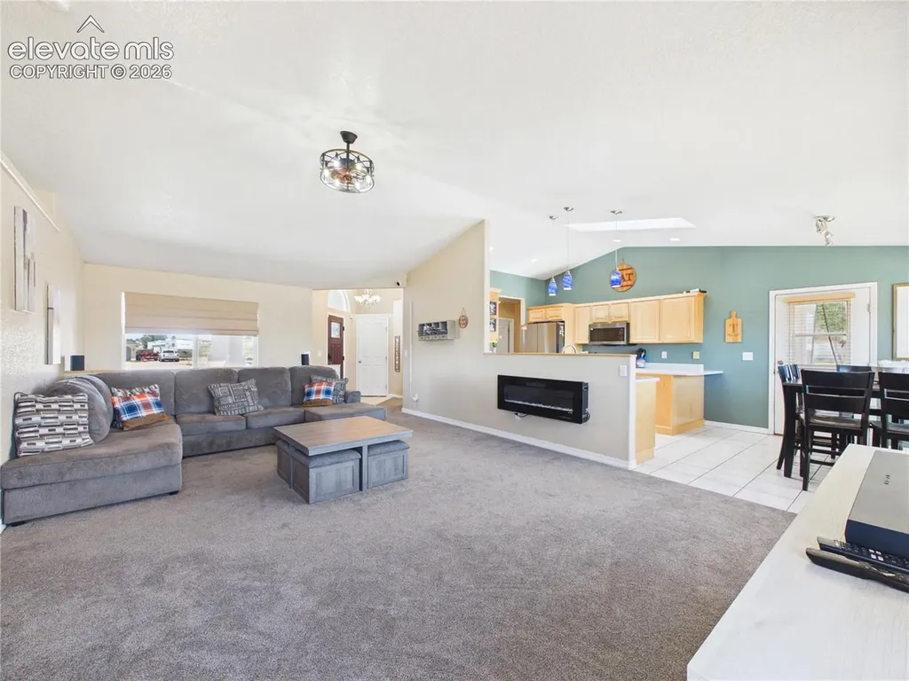 1620 W Camino De Los Ranchos Na Pueblo West CO 81007