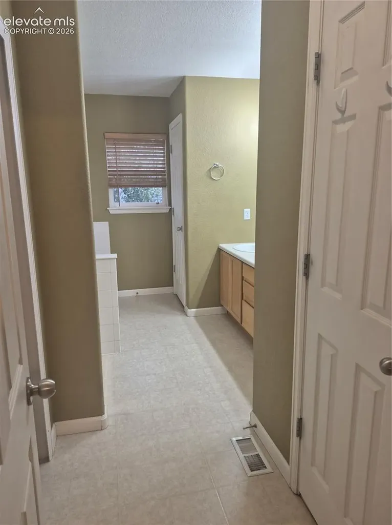 5496 Ansel Drive Colorado Springs CO 80923