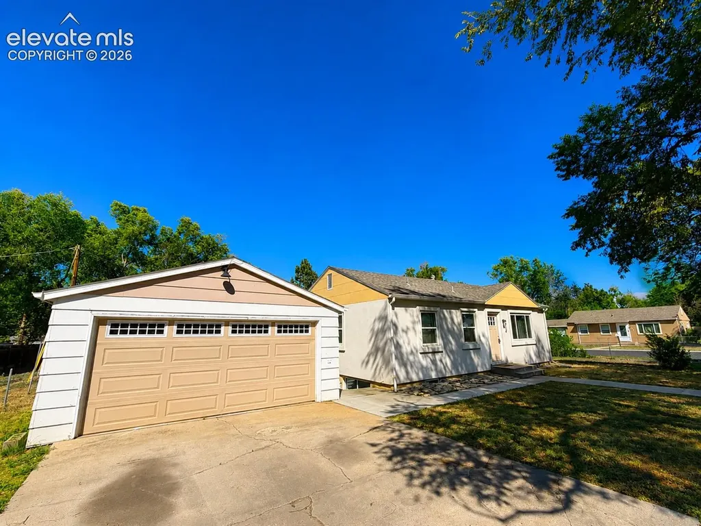 2014 S Corona Avenue Colorado Springs CO 80905