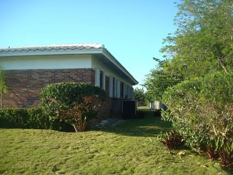 Grays Inn Drive 01 Grand Bahama Freeport BS