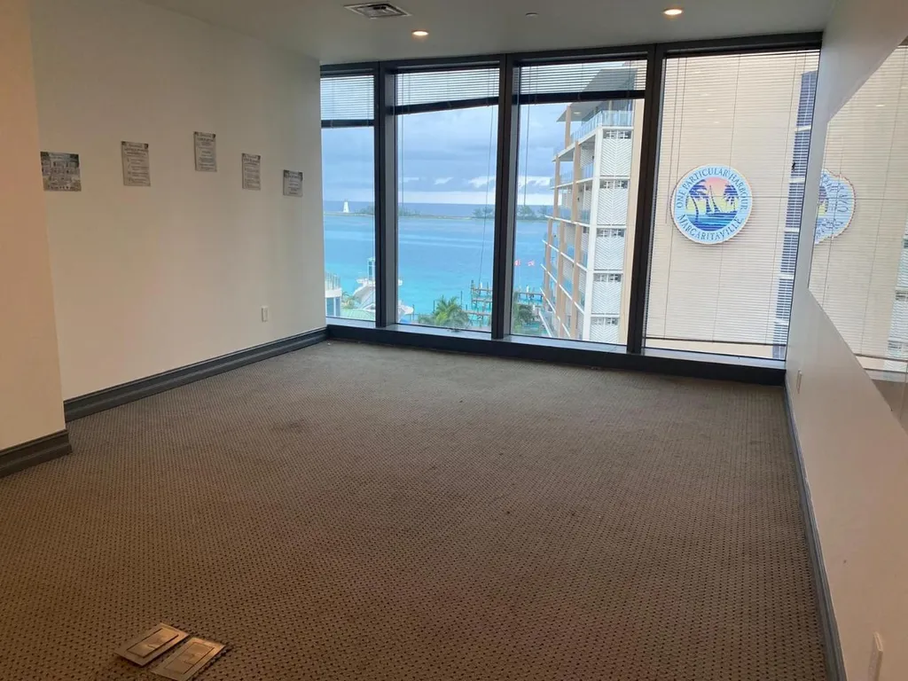 Park Avenue At The Pointe New Providence Paradise Island BS