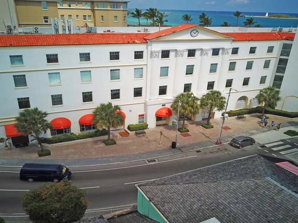 One Bay Street New Providence Paradise Island BS