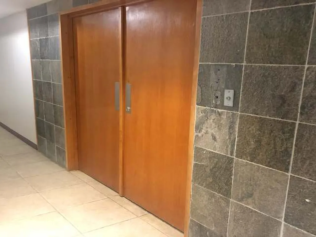 One Bay Street New Providence Paradise Island BS