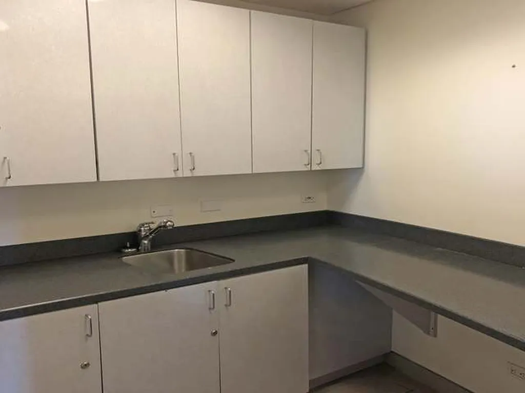 One Bay Street New Providence Paradise Island BS