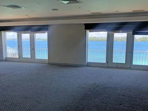 One Bay Street New Providence Paradise Island BS