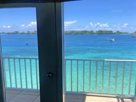 One Bay Street New Providence Paradise Island BS