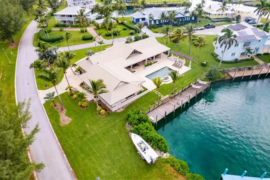 Jasmine Court 54 Grand Bahama Freeport BS