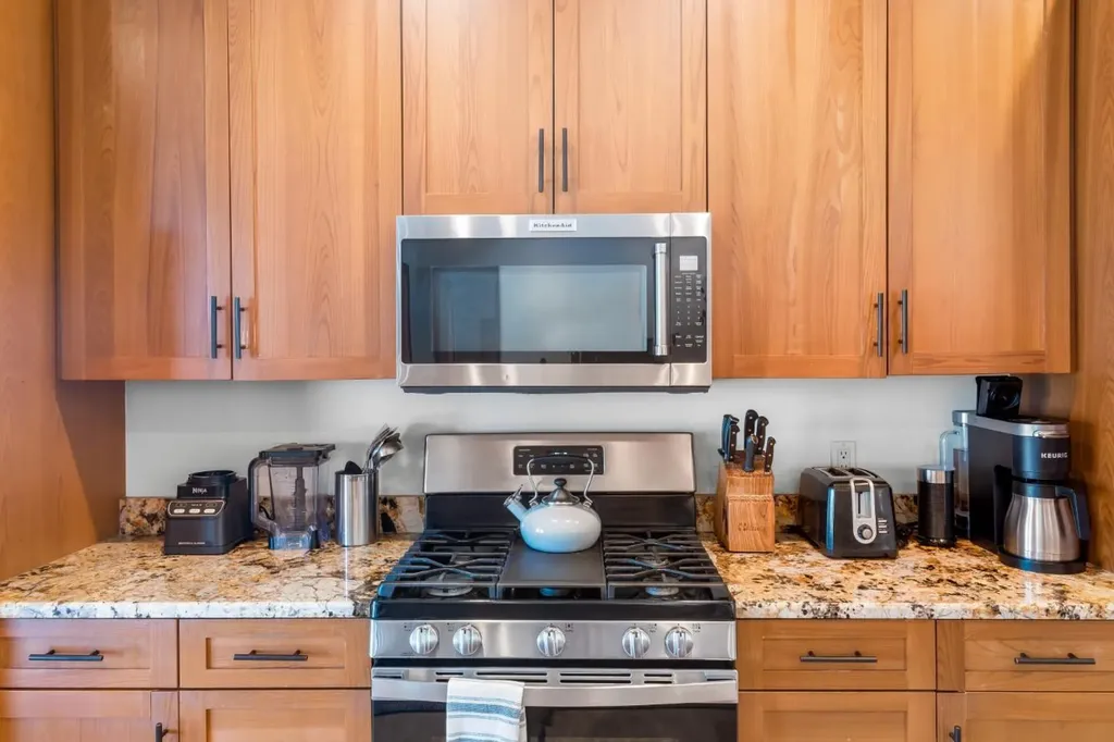 Jasmine Court 54 Grand Bahama Freeport BS