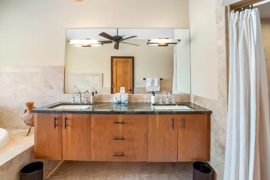 Jasmine Court 54 Grand Bahama Freeport BS