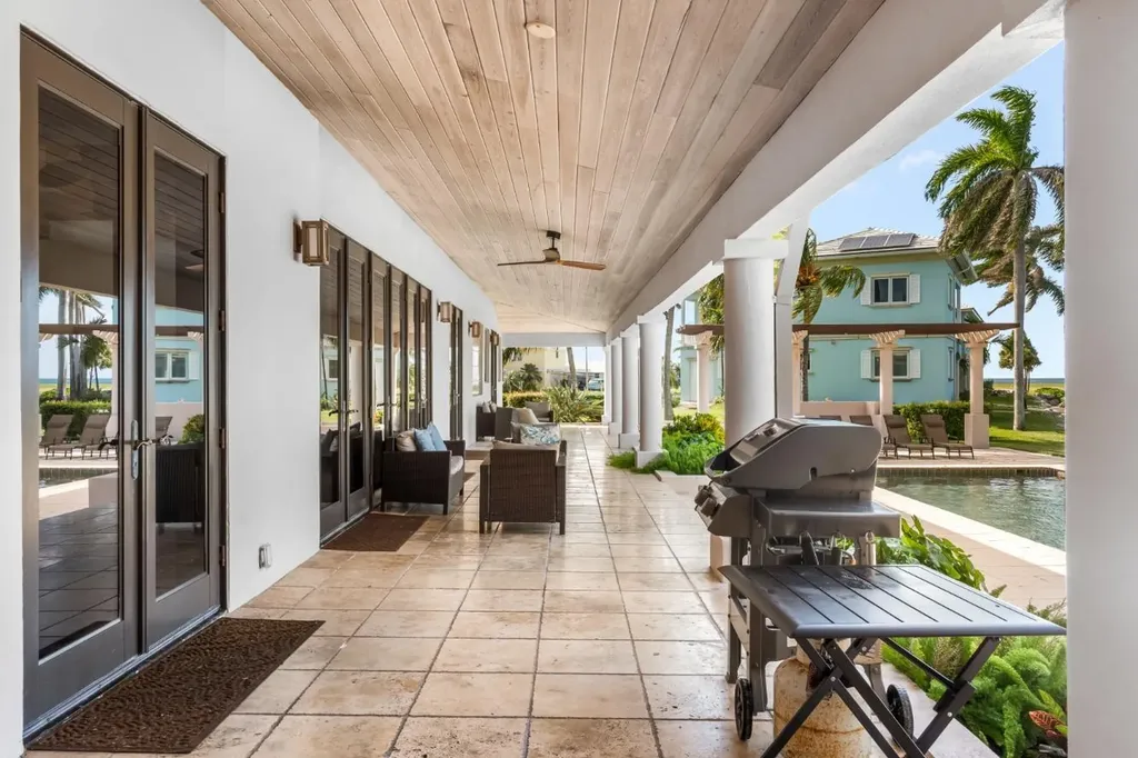 Jasmine Court 54 Grand Bahama Freeport BS