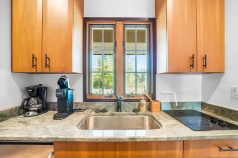 Jasmine Court 54 Grand Bahama Freeport BS